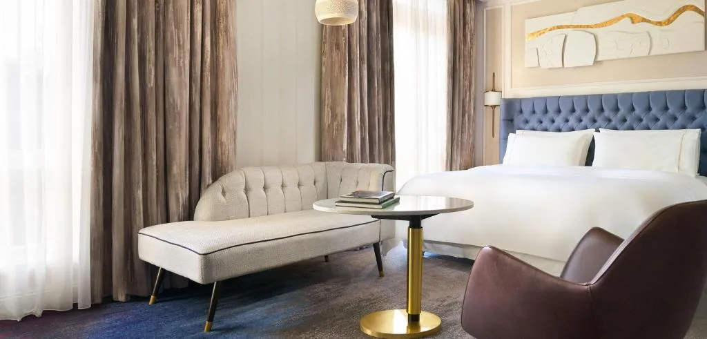 Room, The College Green Hotel Dublin, Autograph, Dublin