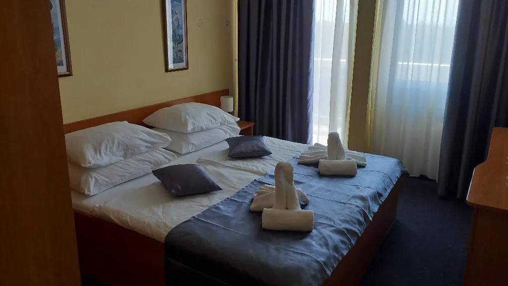 SUITE STANDARD Room, Hotel Pula, Istria