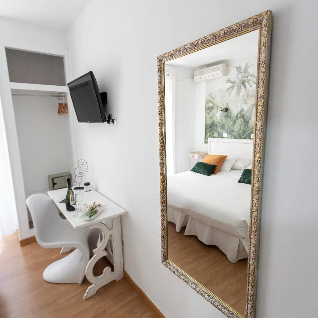 Double or Twin STANDARD Room, Veracruz Boutique Puerta del Sol, Madrid