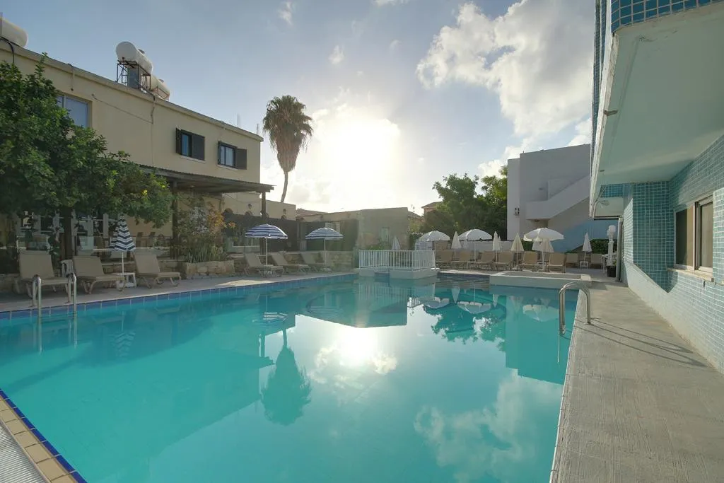 Pool, Nereus, Cyprus