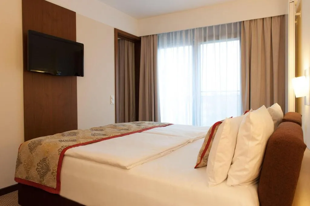 Room, Centrovital, Berlin