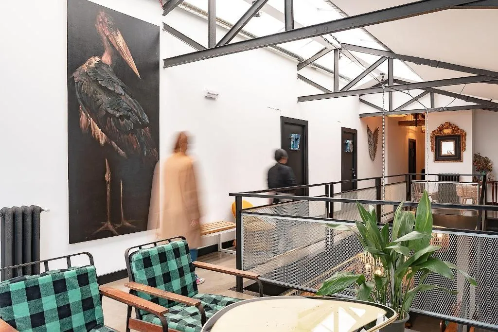 Lobby, Lanave, Madrid
