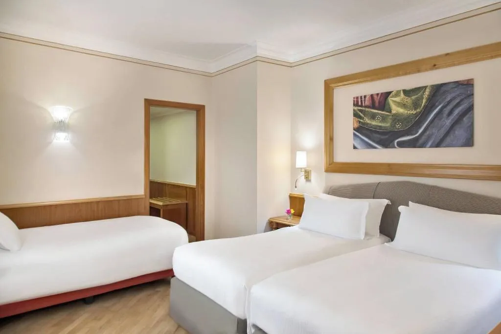 DOUBLE DELUXE Room, Renaissance Naples Mediterraneo, Naples