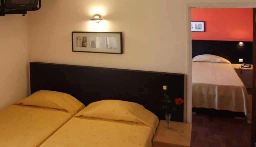 QUADRUPLE STANDARD Room, Riomar, Algarve