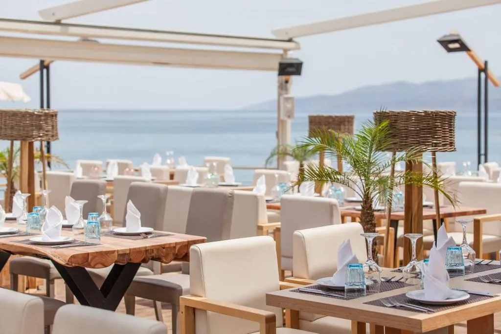 Restaurant, Elmi Suites Beach Hotel, Crete