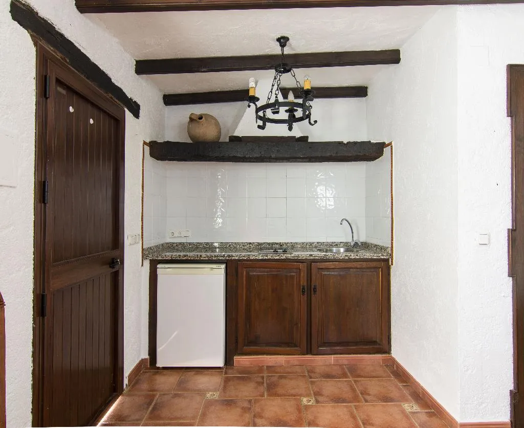 BUNGALOW CAPACITY 2 Room, Hotel Rural El Cortijo, Costa Del Sol