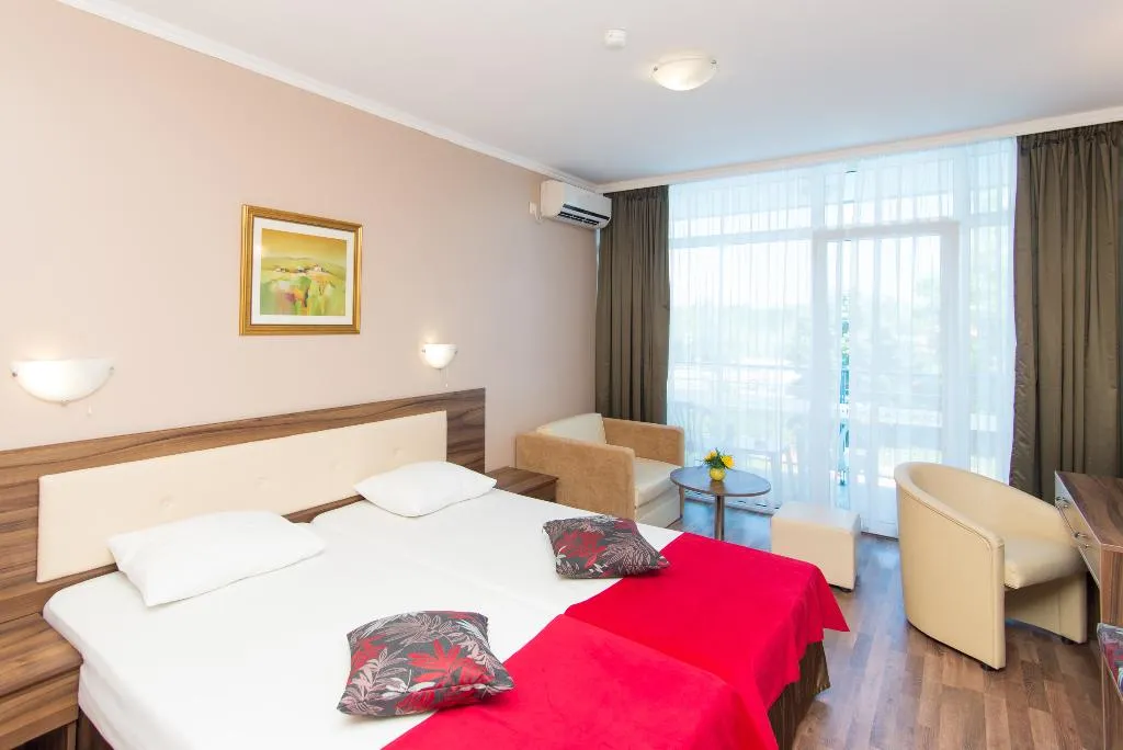 DOUBLE STANDARD Room, Hotel Regatta Palace, Bourgas