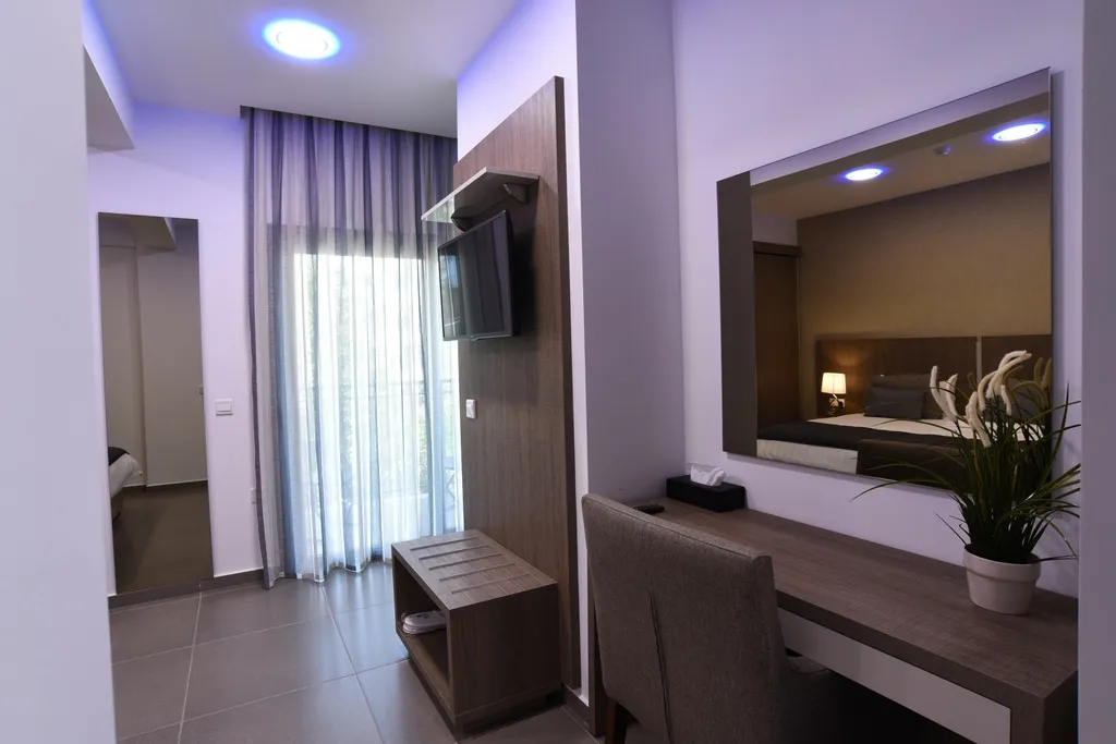 SUITE DELUXE Room, Rise Hotel, Cyprus