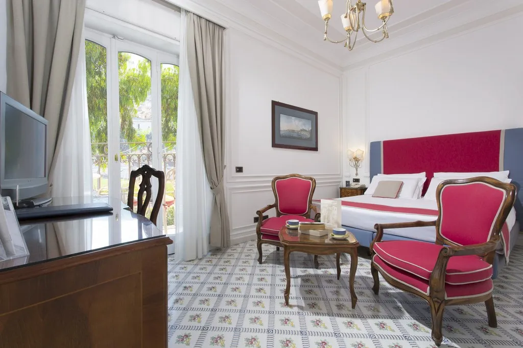 Double or Twin STANDARD Room, Grand Hotel Ambasciatori, Naples