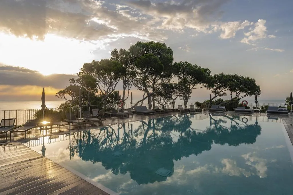Pool, Parador de Aiguablava, Costa Brava