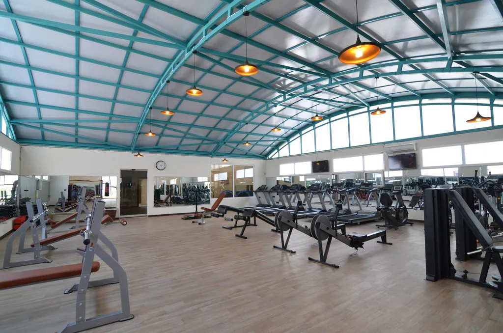 Sports and Entertainment, Azka, Bodrum