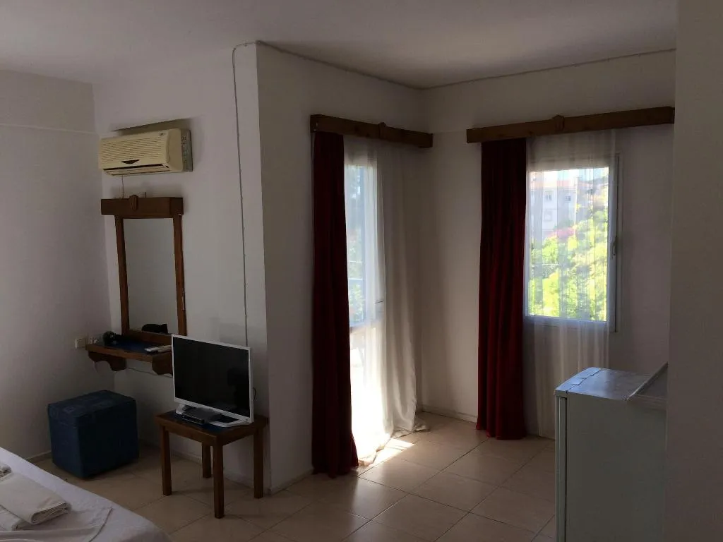 Room, Marigold Apart, Izmir