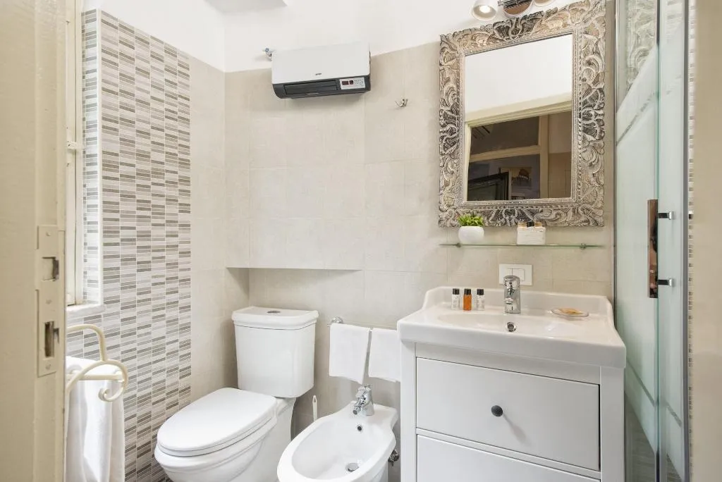 Room, Navona Tower Relais, Rome