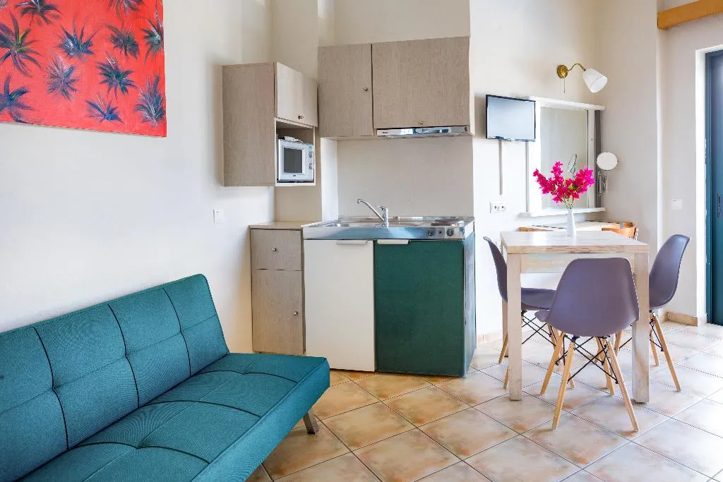 STUDIO STANDARD Room, Nireas Hotel, Crete