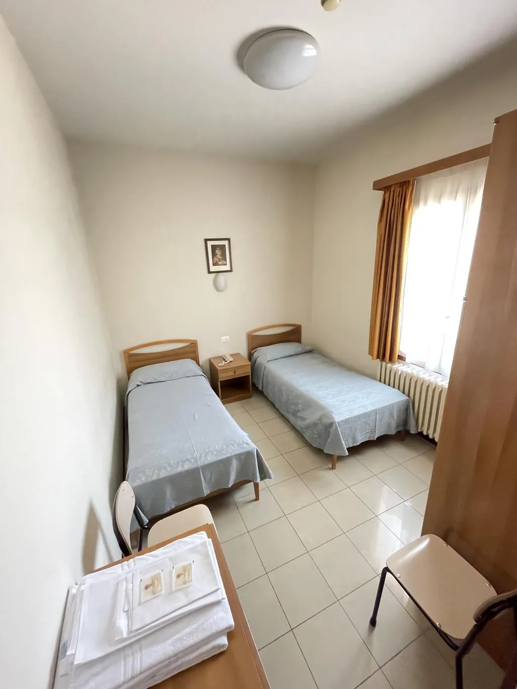 TWIN STANDARD Room, Casa Caburlotto, Venice