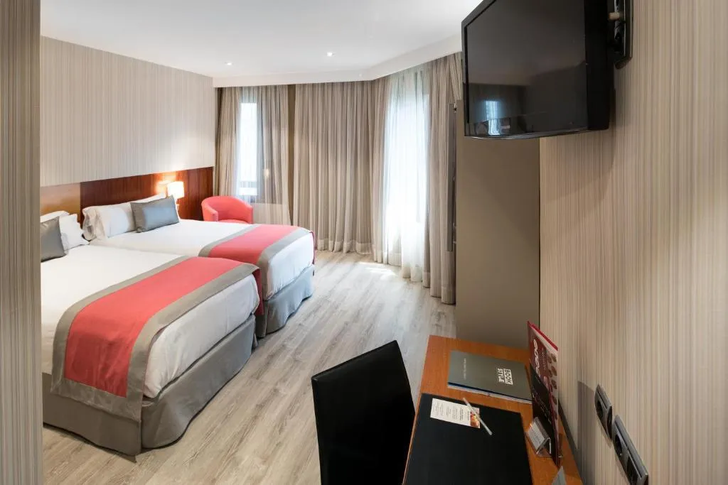 FAMILY ROOM STANDARD Room, Catalonia Barcelona 505, Barcelona