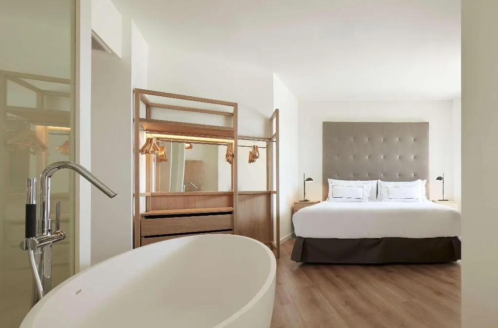 Room GRAND Room, Melia Palma Marina, Majorca