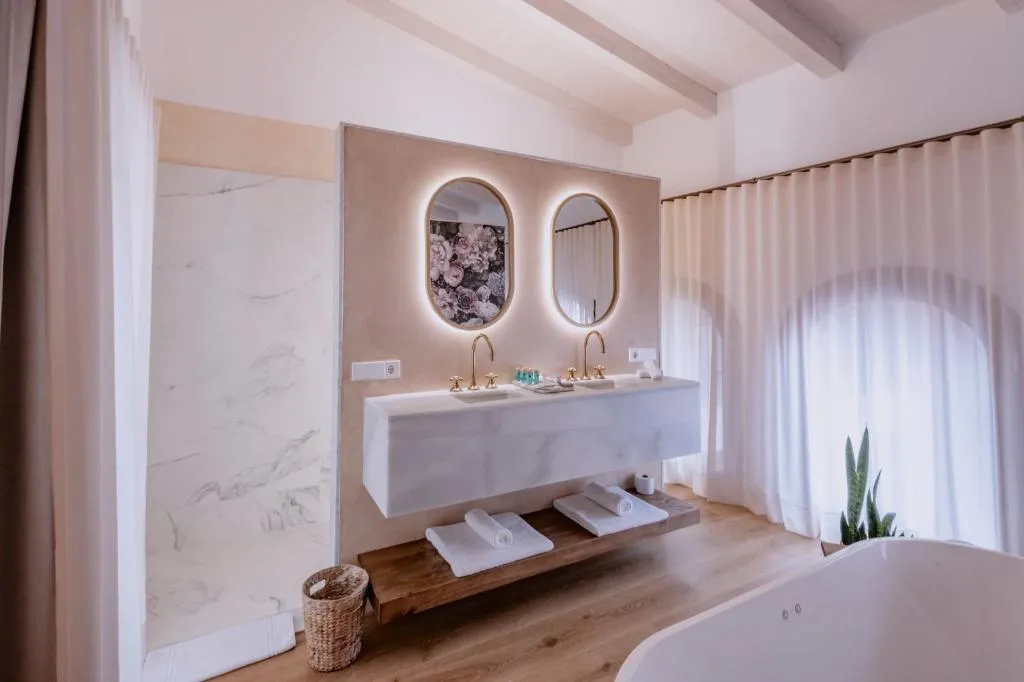 SUITE DELUXE Room, Palau Macelli, Costa Brava