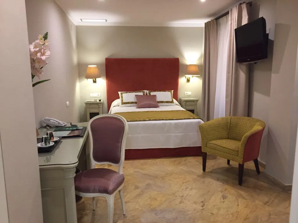 DOUBLE WITH DOUBLE BED Room, Adriano Hotel, Seville
