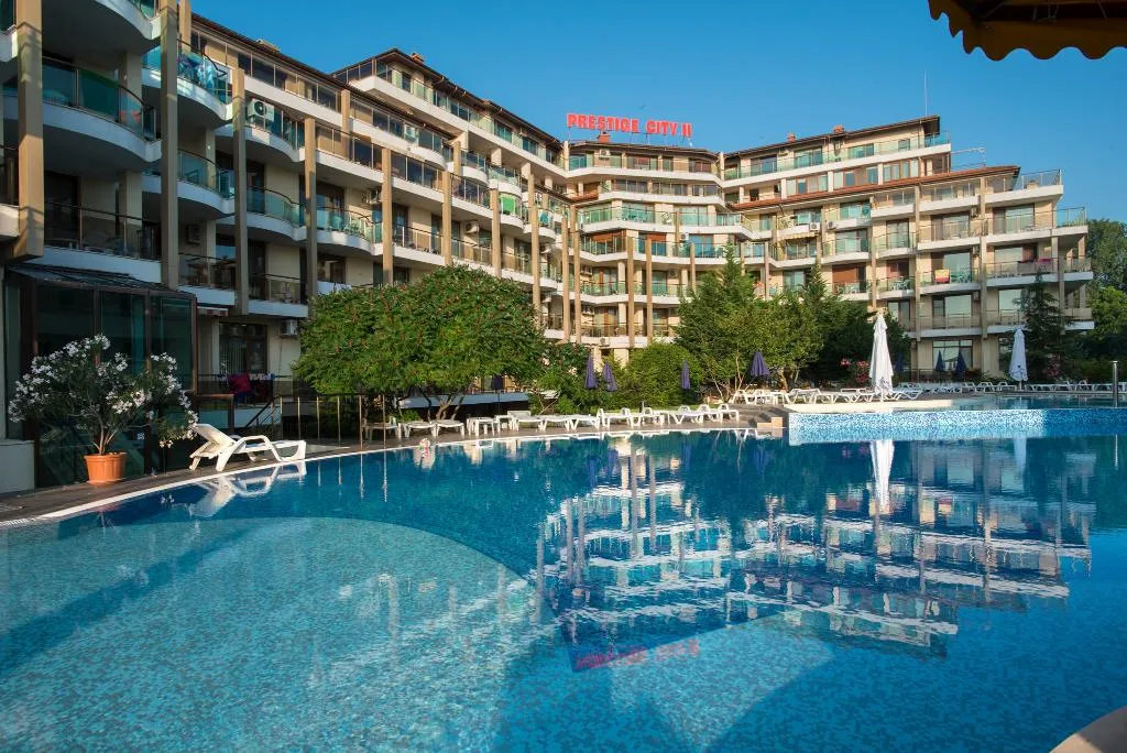 Pool, Prestige City 2, Bourgas