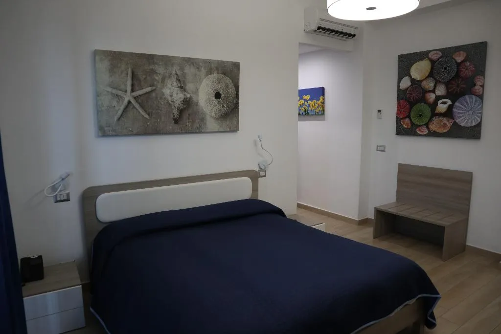 JUNIOR SUITE SIDE SEA VIEW Room, Karma Resort, Catania