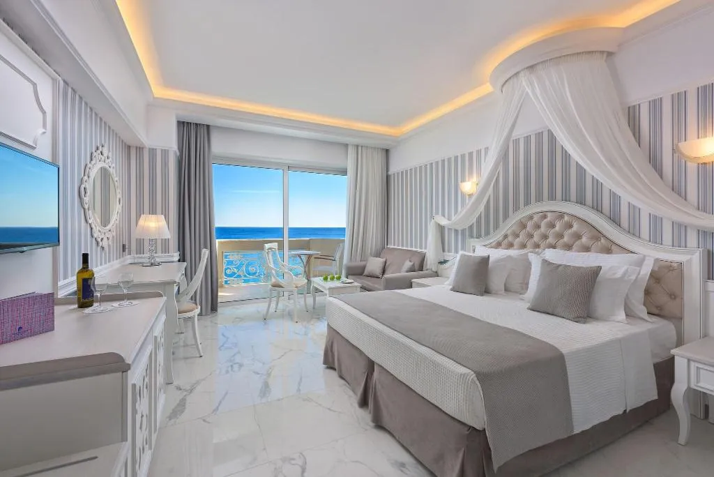 Double or Twin DELUXE SEA VIEW Room, Rodos Palladium, Rhodes