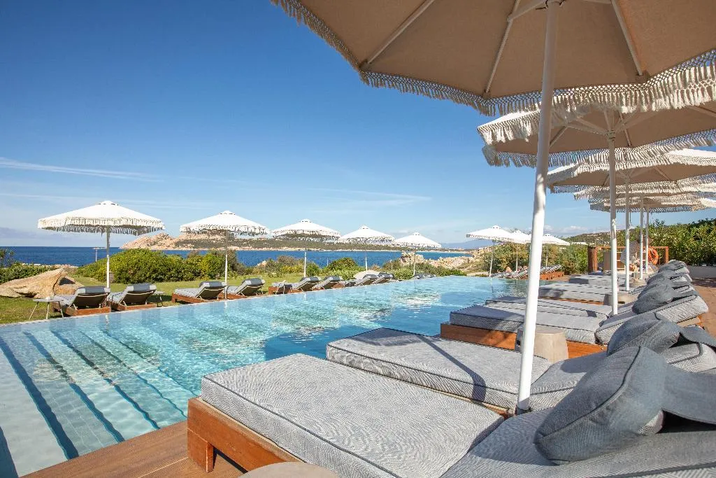 Pool, Mangia's Santa Teresa Sardinia, Curio Collection, Olbia