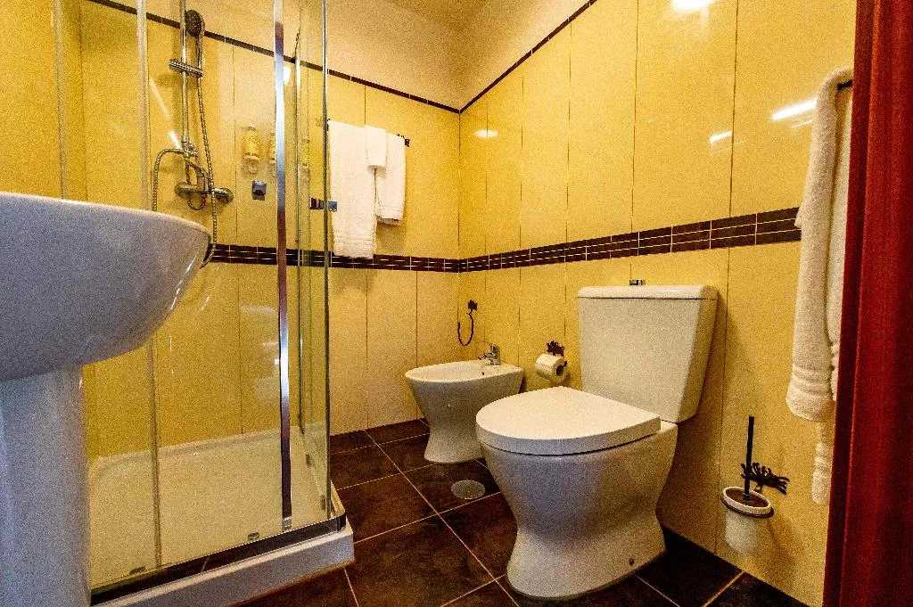 DOUBLE MOUNTAIN VIEW Room, Quinta Do Quinto, Porto