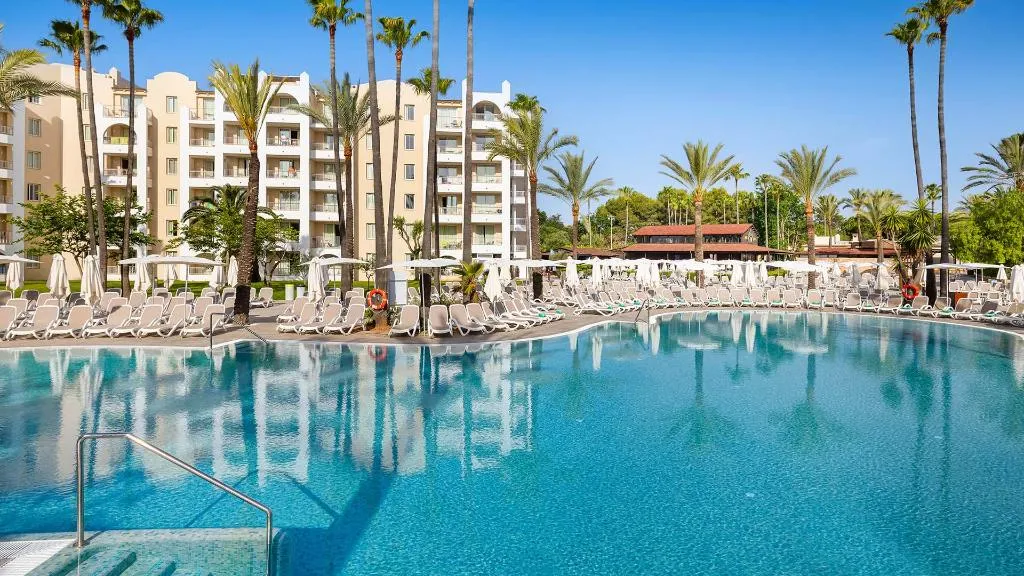 Pool, Protur Safari Park Aparthotel, Majorca