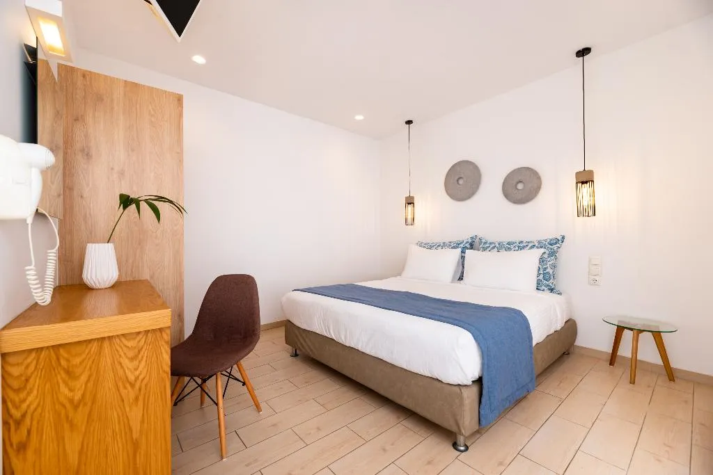 Double or Twin DELUXE SUPERIOR Room, Kalisperis, Santorini