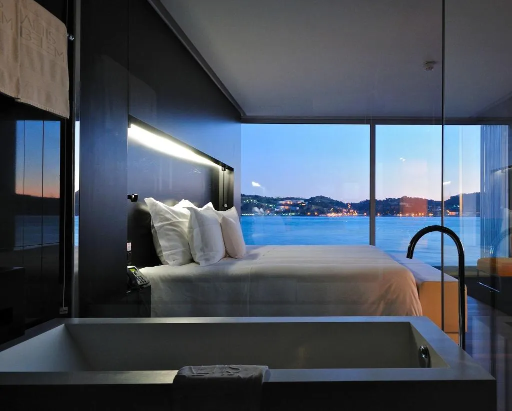 SUITE STANDARD Room, Altis Belem Hotel & Spa, a Member of Design Hotels, Lisbon