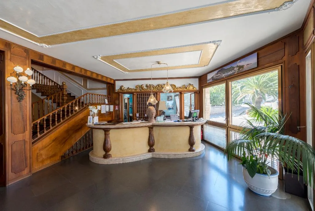 Lobby, Maga Circe, Rome