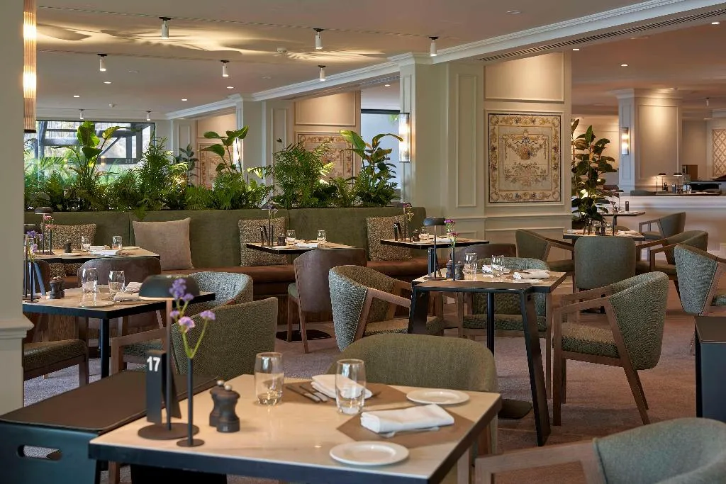 Restaurant, The Cliff Bay Resort, Madeira