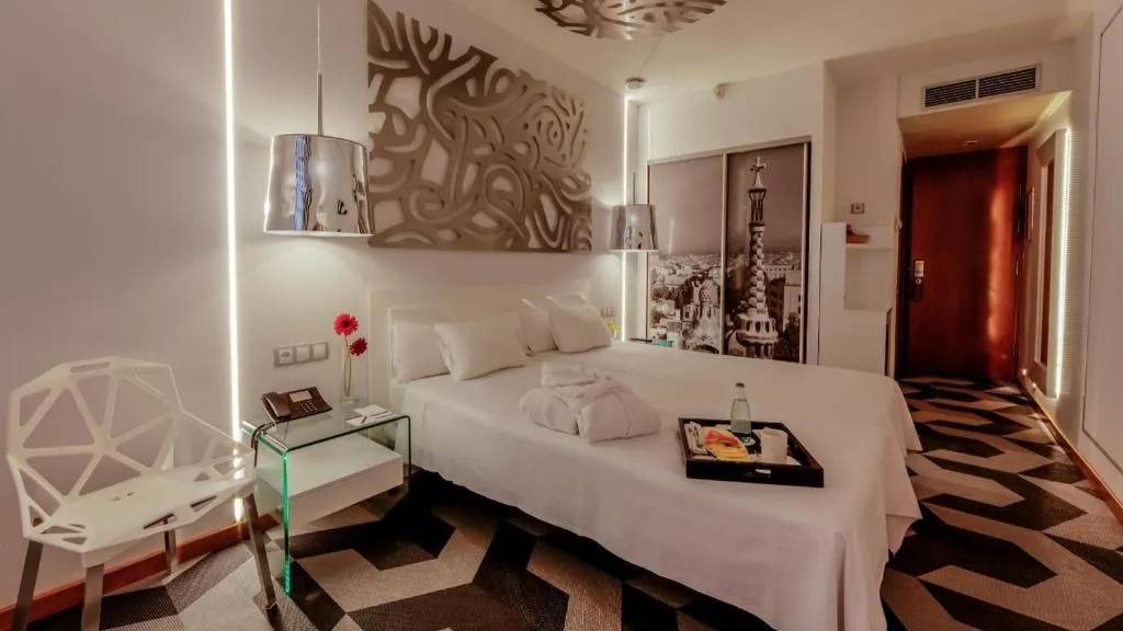 DOUBLE STANDARD Room, Evenia Rossello, Barcelona