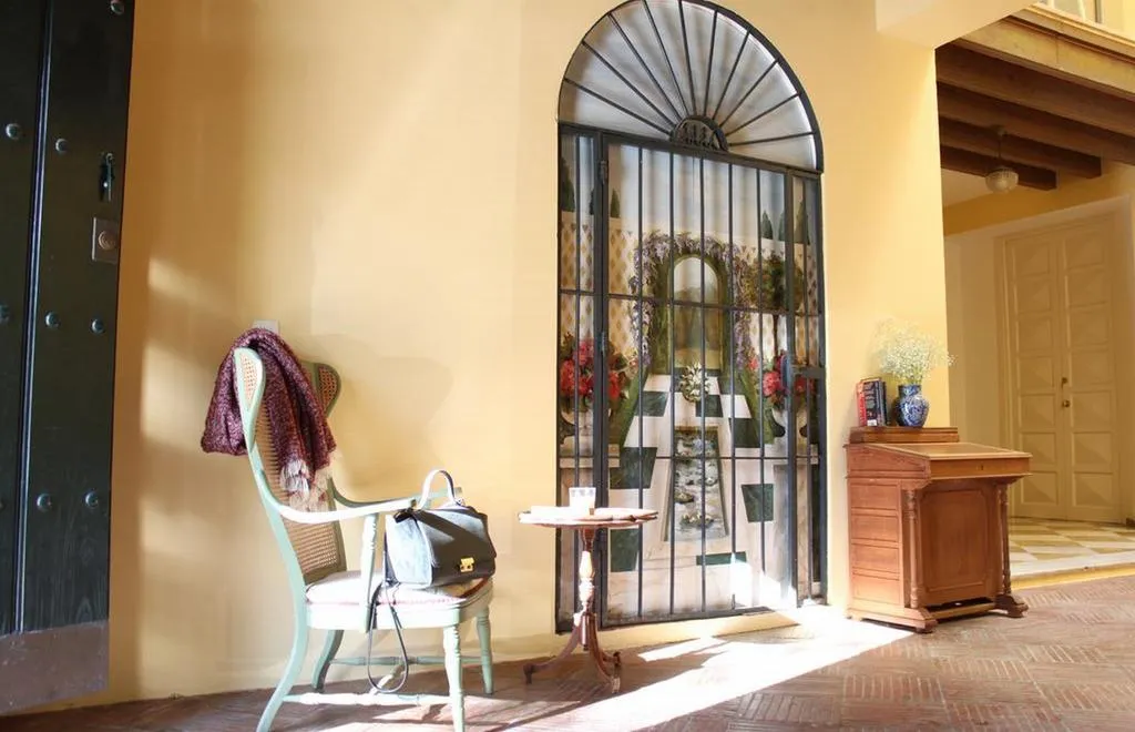 Lobby, Life Select San Bernardo, Seville