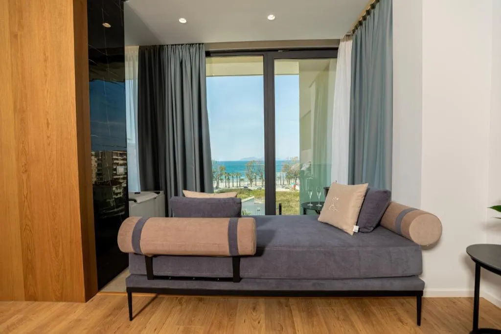 SUITE SUPERIOR Room, Ames Hotel & SPA, Kavaje