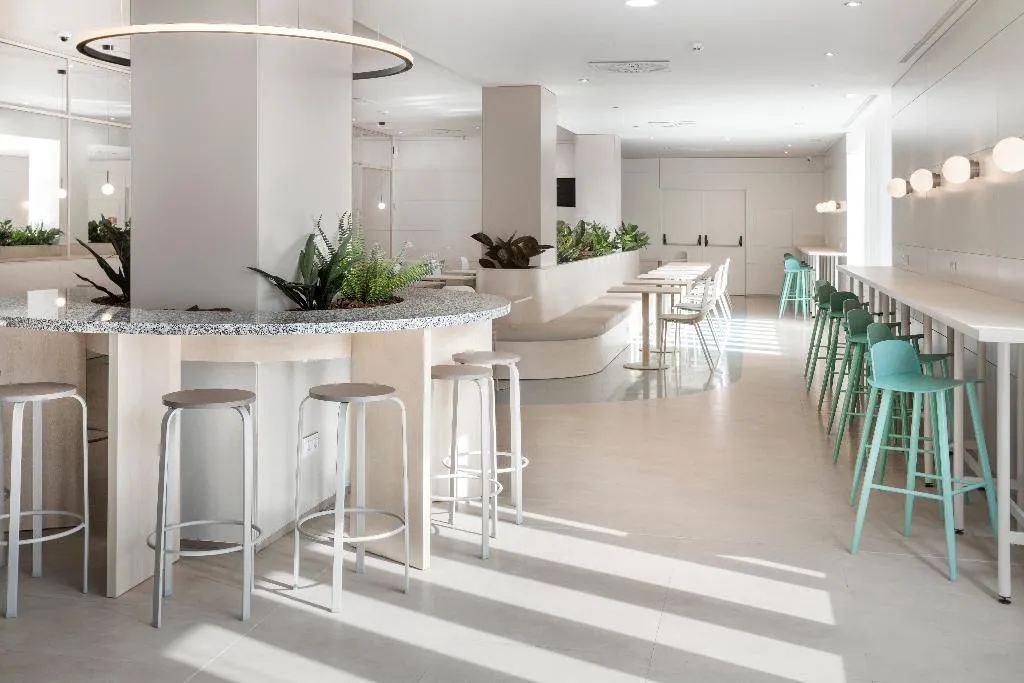 Lobby, B&B Hotel Elche, Costa Blanca