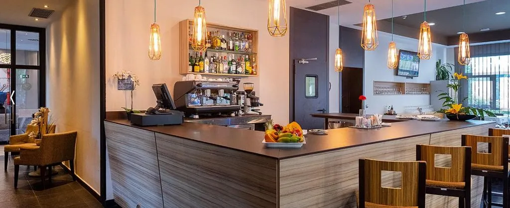 Bar, Aparthotel Attica 21 Vallés, Barcelona