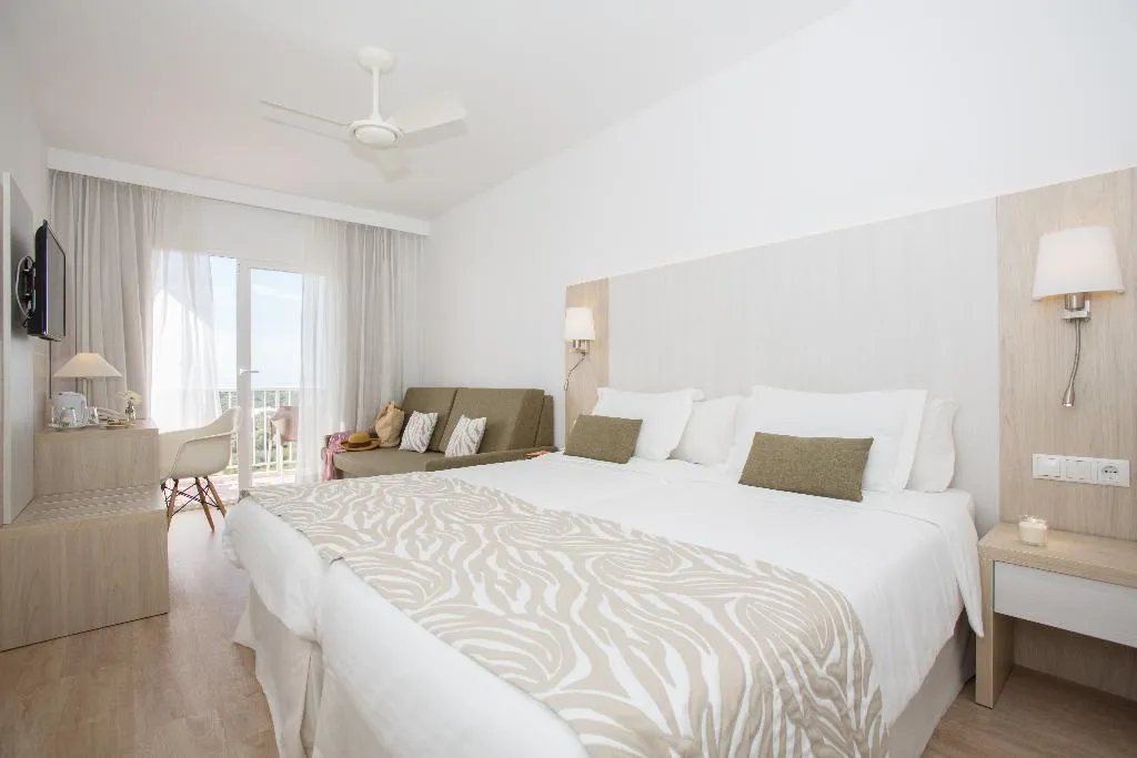 Double or Twin STANDARD Room, Hotel  Castell dels Hams by Palia, Majorca