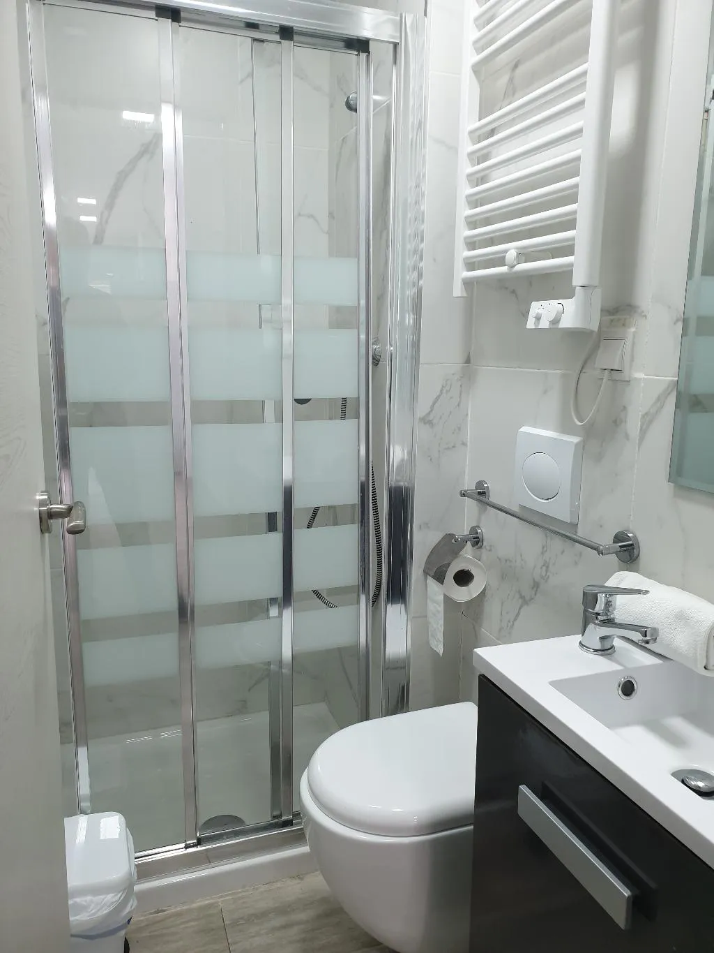 APARTMENT TWO BEDROOMS Room, Style Apartments Cabanyal Marina Beach, Valencia