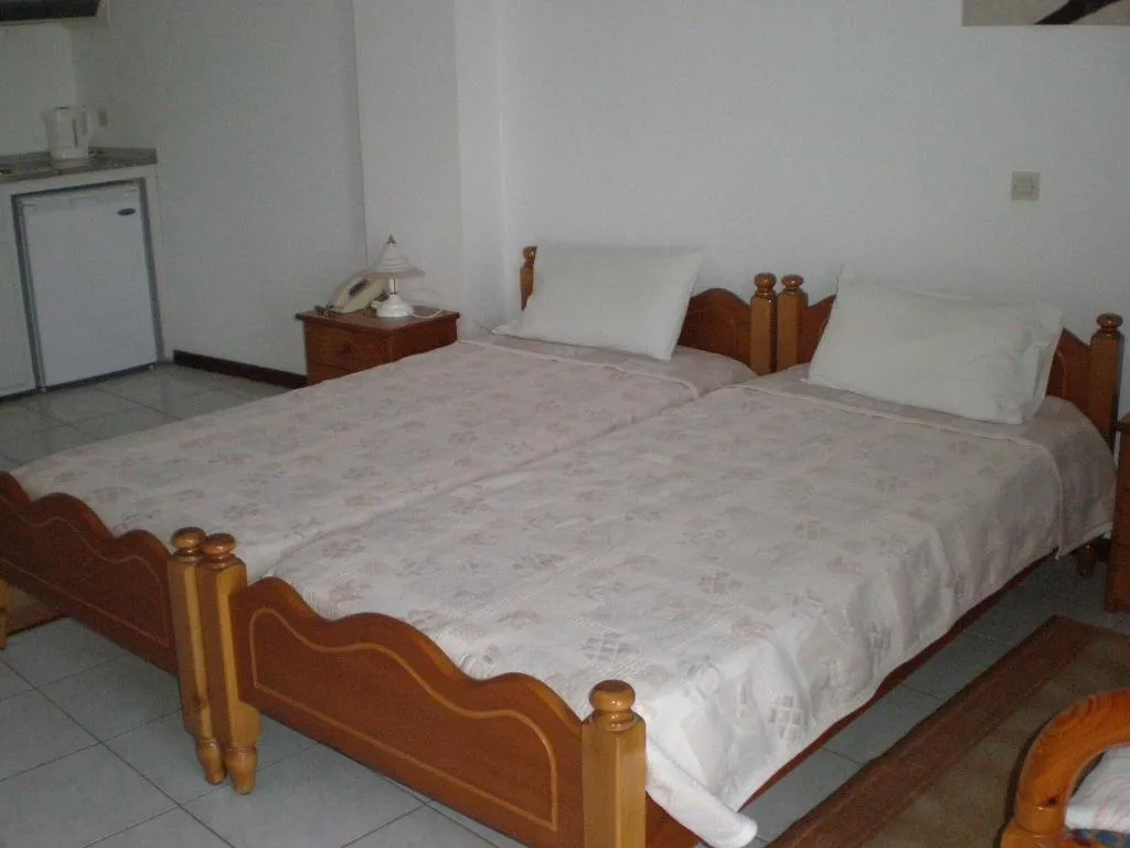 Room, 75 Steps Taverna And Accomodation, Corfu