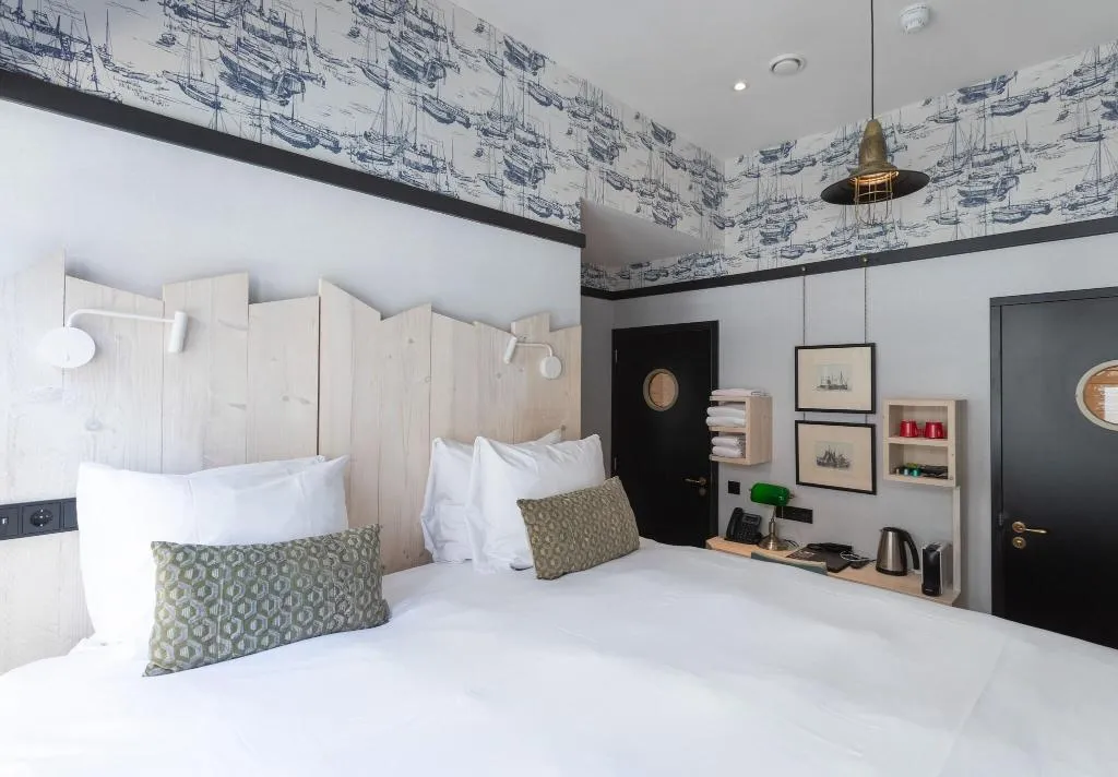 Room, The Hendrick S Hotel, Amsterdam