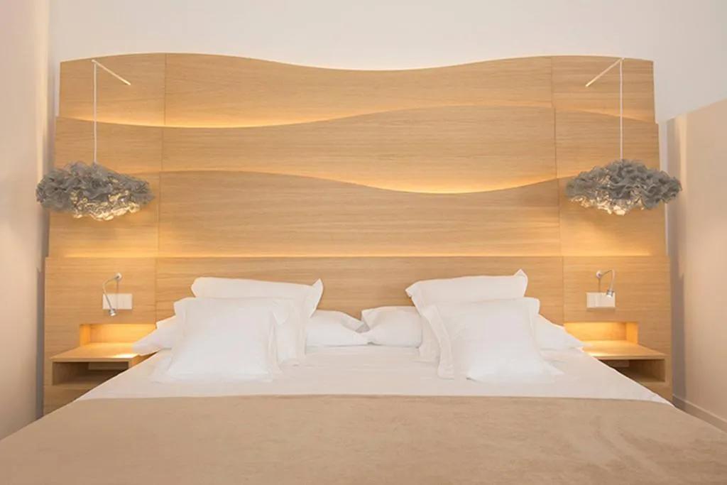 JUNIOR SUITE STANDARD Room, Convent de la Missio, Majorca