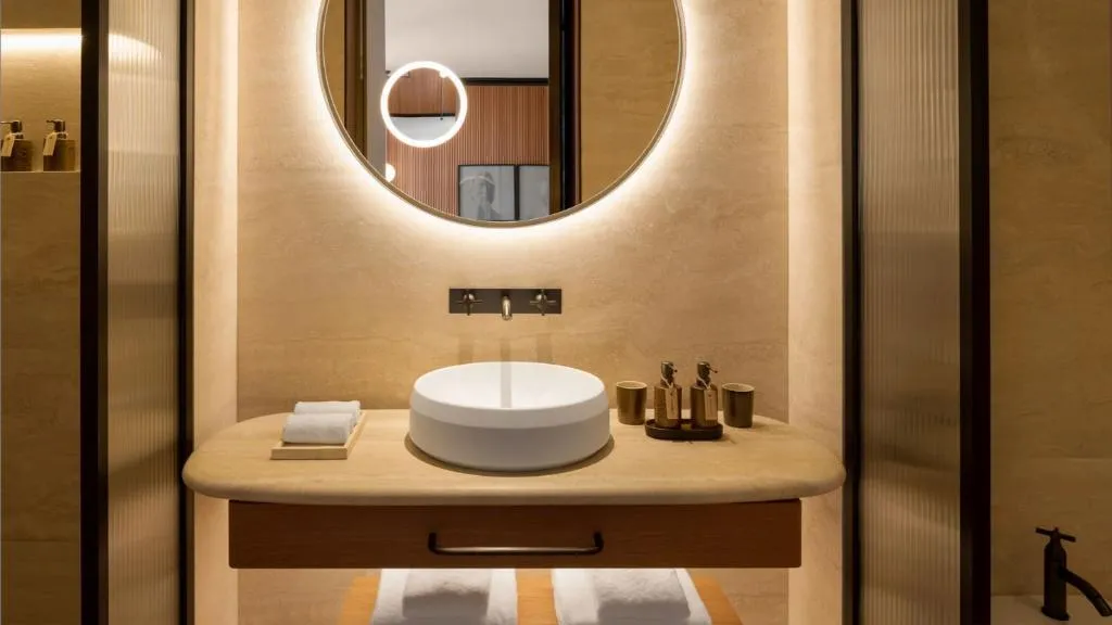 SUITE TWO KING BEDS Room, Six Senses Rome, Rome