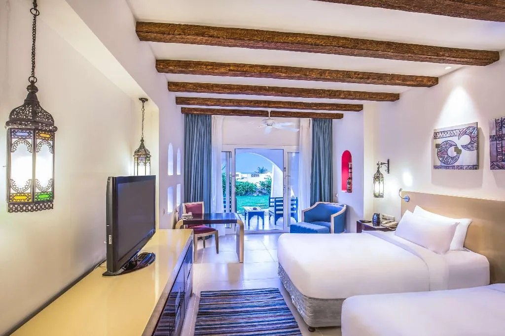 TWIN SEA VIEW Room, Hilton Marsa Alam Nubian Resort, Red Sea Riviera