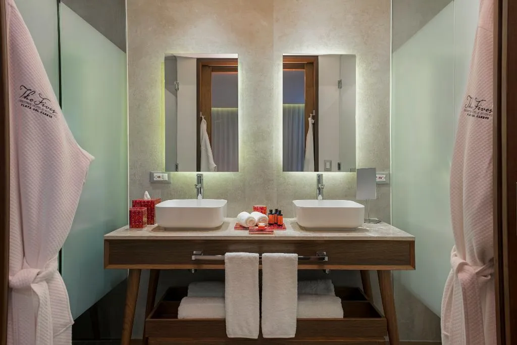 DOUBLE STANDARD Room, The Fives Downtown Hotel, Curio by Hilton, Playa Del Carmen