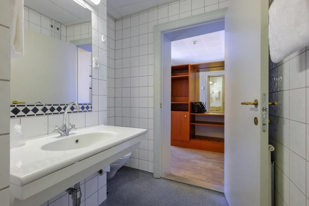 Room, Four Points Flex by Sheraton Prindsen Roskilde, Copenhagen