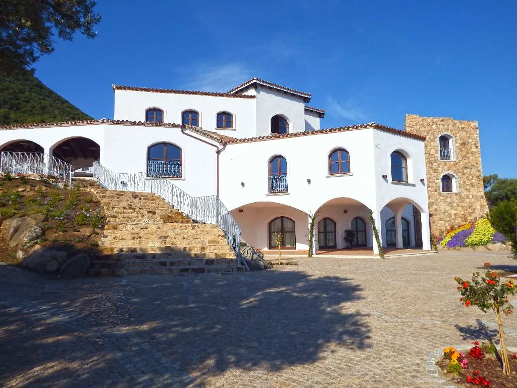 Lobby, Tenuta Su Vrau, Olbia