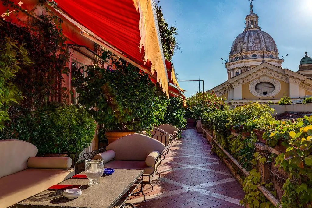 Terrace, Grand Hotel Plaza, Rome