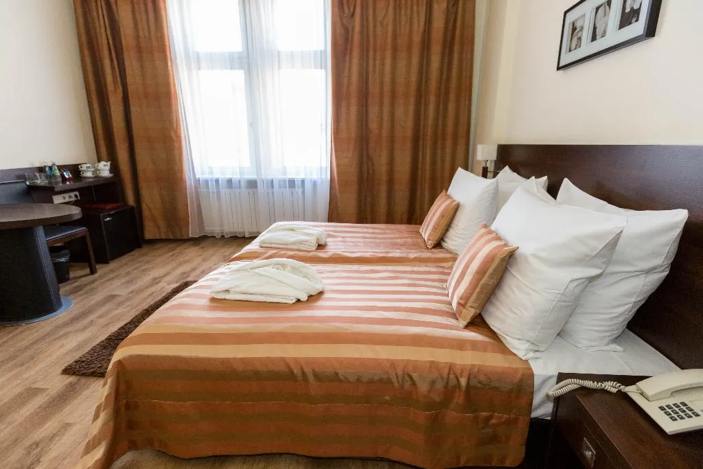 Double or Twin STANDARD Room, Spatz Aparthotel, Krakow